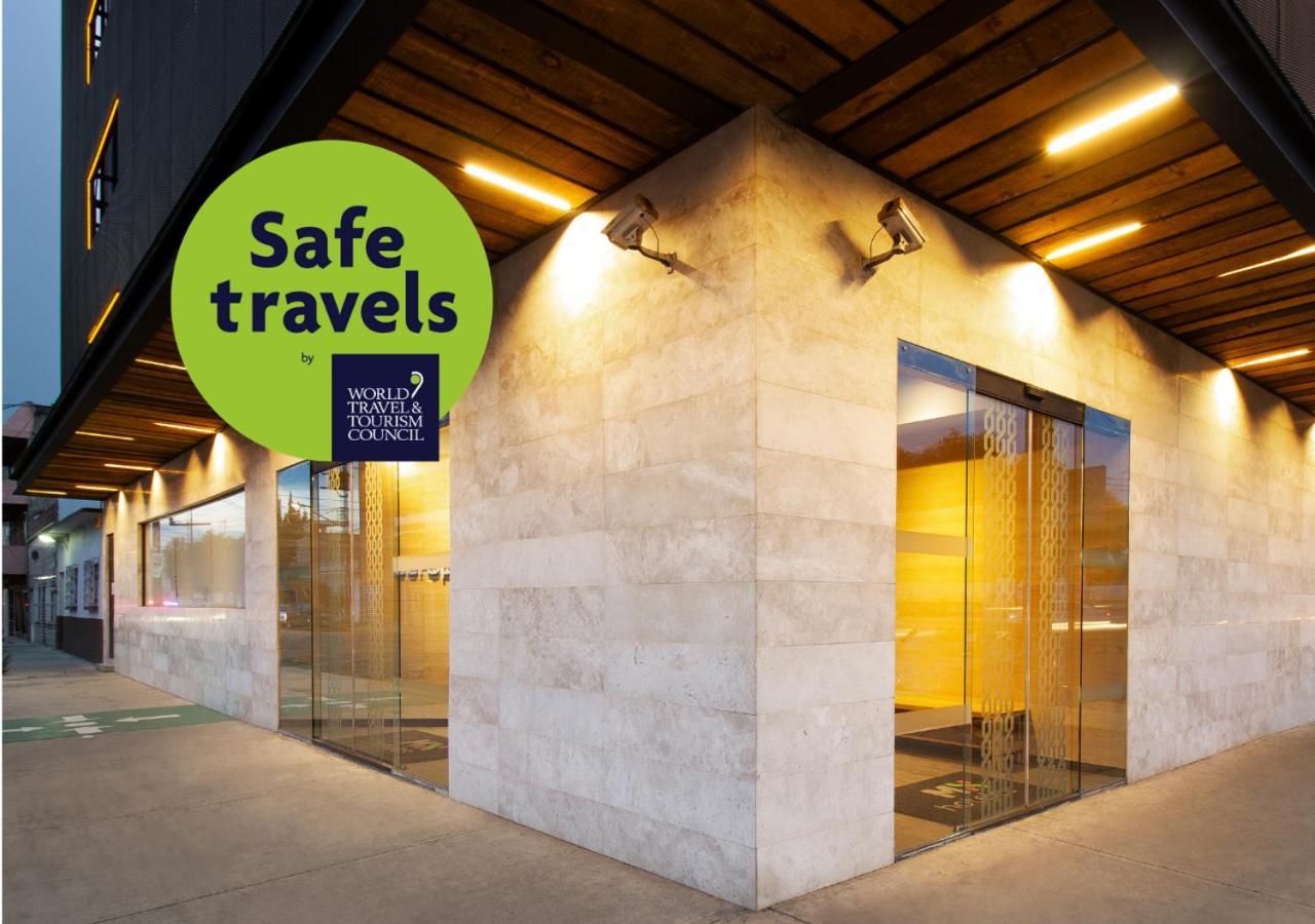 Hotel Mx Aeropuerto Kota Meksiko Bagian luar foto